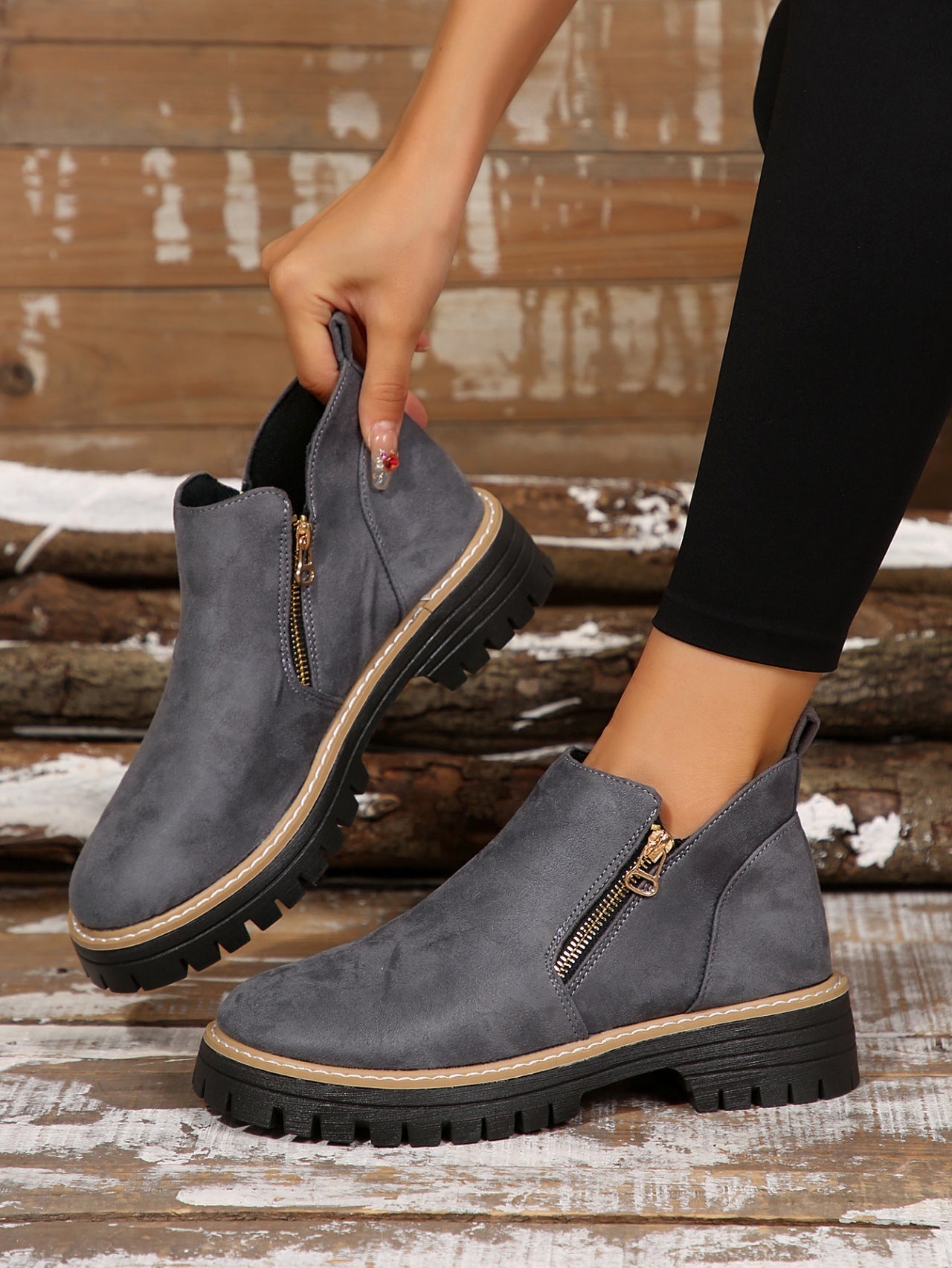 PAMELA | ORTHOPAEDIC ANKLE BOOTS