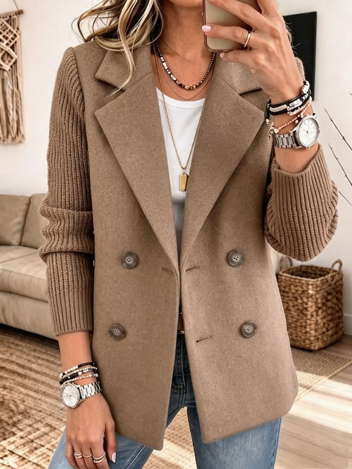 Carla | Elegant Blazer with Knitted Sleeves