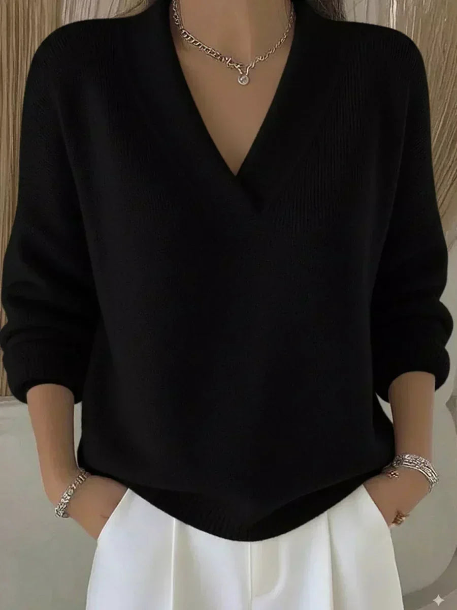 Violeta | Loose Fit Jumper with V-Neck