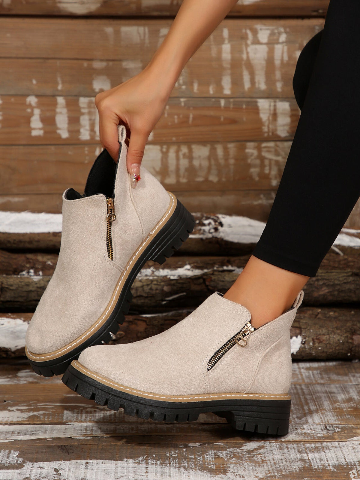 PAMELA | ORTHOPAEDIC ANKLE BOOTS