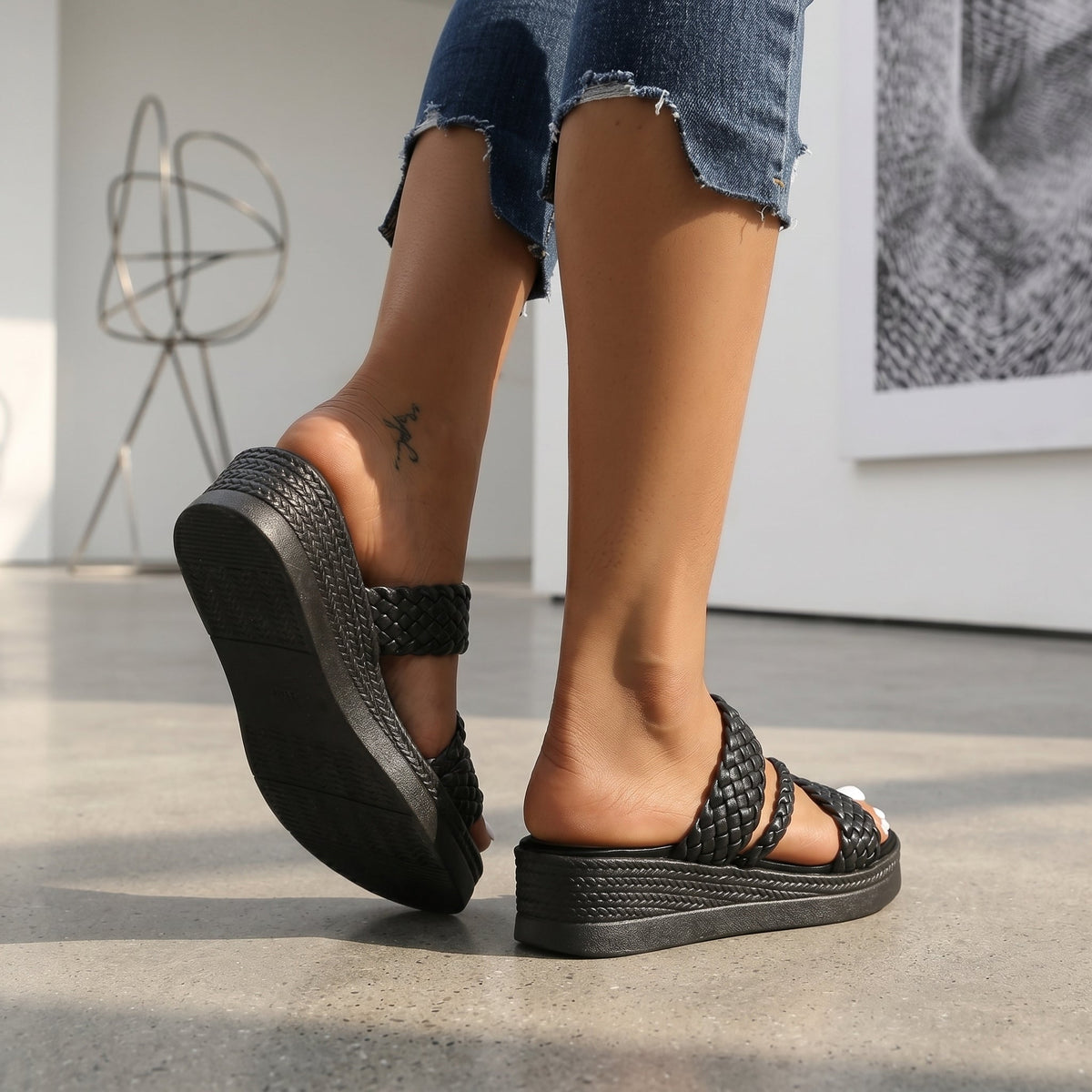 WINIFRED | BRAIDED STRAP SANDALS
